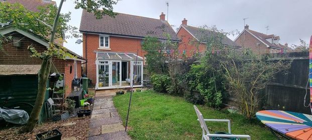 2 bedroom semi-detached house to rent - Photo 1