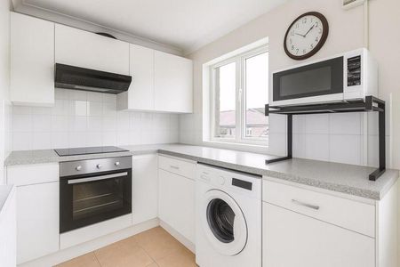 2 bedroom duplex to rent - Photo 2