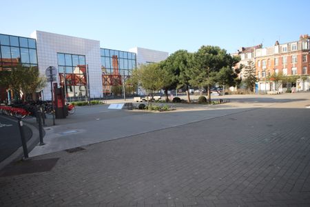 Location Appartement 2 pièces 35m² LILLE 59000 - Photo 5