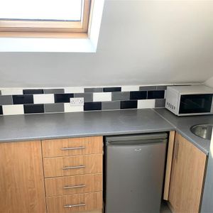 Windmill Lane - Photo 2