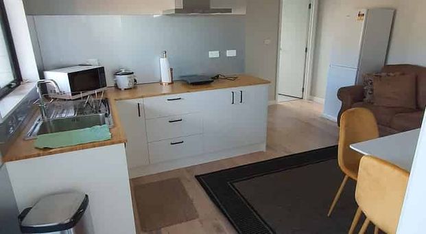 Fresh start for its next occupants - Photo 1