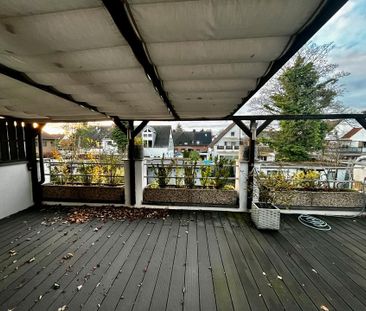 Großzügige 95 m² Wohnung mit Terrasse in Düsseldorf - Photo 1