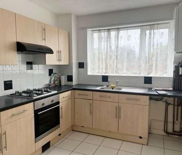 South Road, Porthcawl, CF36 - Photo 1