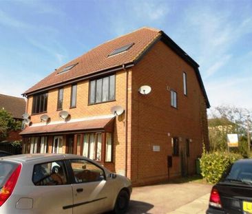 2 bedroom maisonette to rent Bergamot Gardens, Walnut Tree, Milton ... - Photo 3