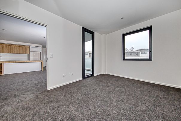 28/2 Henshall Way, Macquarie ACT 2614 - Apartment For Rent | Domain - Photo 1