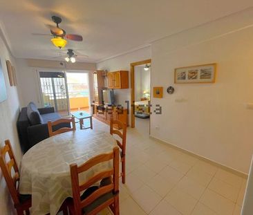 Alquiler de piso en Avenida De Las Adelfas - Photo 6