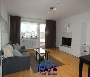 PENTHOUSE im WESTEND: 2 möblierte Zimmer mit Balkon und Skyline Blick - Photo 1