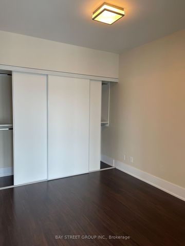 300 Front Street Lofts 300 , #2803 - Photo 3