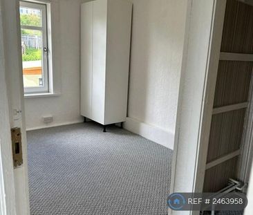 2 bedroom semi-detached house to rent - Photo 1