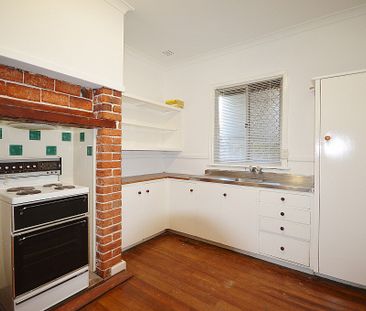 66 Gladstone Road, Rivervale WA 6103 - Photo 2