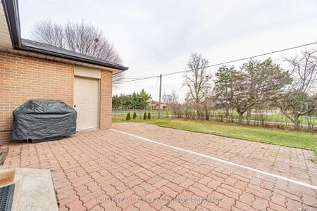 For Lease - 11 Durham Crescent, Brampton, Ontario - Photo 5