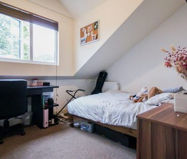 6 bedroom terraced house to rent - Photo 5