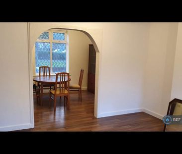3 bedroom end of terrace house to rent - Photo 6
