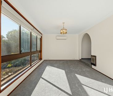 8 Rossell Place, Flynn ACT, Belconnen - Photo 1