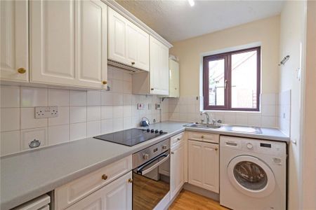 1 bedroom semi-detached house to rent - Photo 4