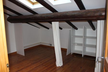 Location Appartement 2 pièces 45m² ARLES 13200 - Photo 5
