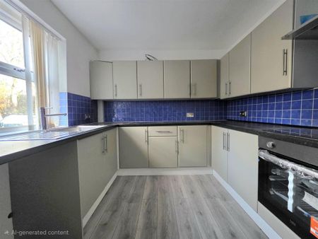 3 bedroom end of terrace house to rent - Photo 2