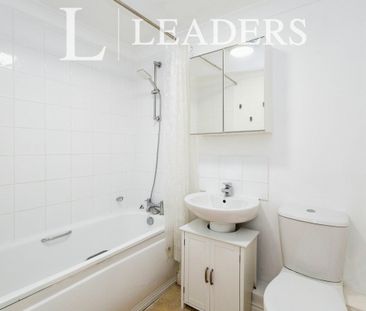 2 bedroom apartment to rent Chardan Court, 173 Southwood Road, Hayl... - Photo 4