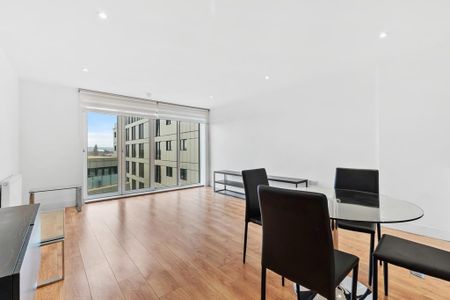 2 bedroom penthouse to rent - Photo 4