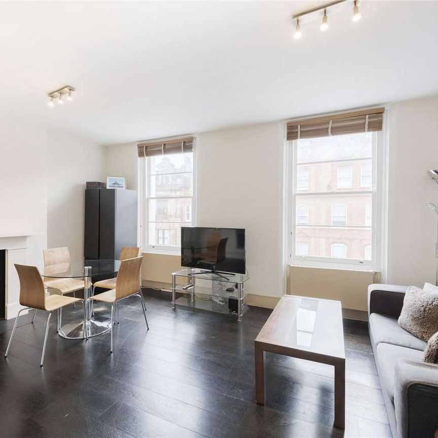 A well presented second floor apartment ideally located for South Kensington. - Photo 1