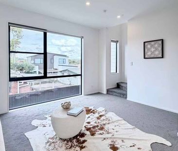 Waterview, 3 bedrooms - Photo 2