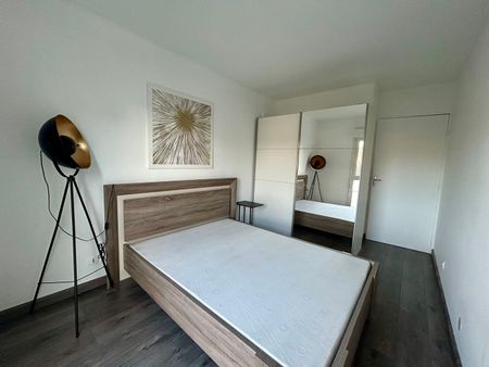 Location Appartement 2 pièces 46m² - Photo 2