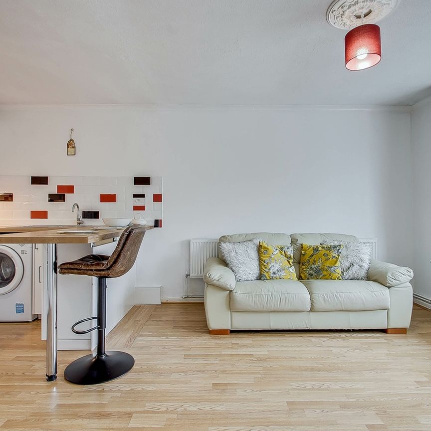 1 Bed Flat, Joules House, NW6 - Photo 1