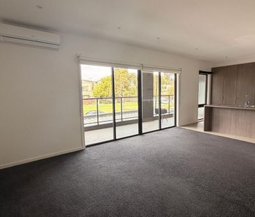 NOW LEASING - 2 BEDROOM APARTMENT AT CARRUM PARK ESTATE! - Photo 5