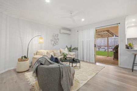 Private Low Set Home in a Peaceful, Secure Estate - Photo 3