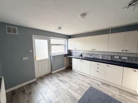 Oak Ridge, Sketty, Swahnsea, SA2 - Photo 5