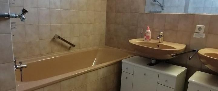 Wohlfühloase in luftiger Höhe mit 2 traumhafte Dachterassen - Photo 1