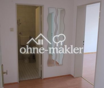 Gepflegte, helle 2-Zi.-Whg. mit Balkon und EBK ab 01.04.2026 oder s... - Foto 3