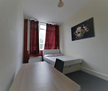 7 bedroom house share to rent - Photo 3