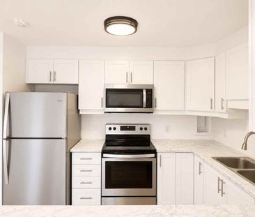 65 Charlton Avenue West apartment — Hamilton, ON (1-Bedroom) - 1 Bedroom - Photo 4