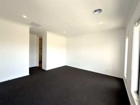 18 Milesi Street, Charlemont - Photo 3