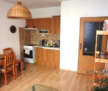 Pronájem bytu 2+kk 45 m² - Fotografie 4