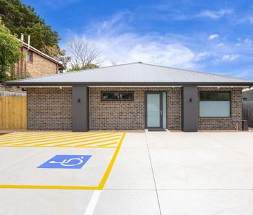 "Best room in the complex - All Utilities Included And A Large Private Courtyard!" - Photo 4
