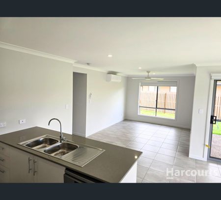 10 North Lakes Circuit, Burrum Heads, Qld 4659 - Photo 5