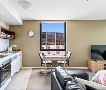 812/594 St Kilda Road, Melbourne VIC 3004 - Apartment For Rent | Do... - Photo 2