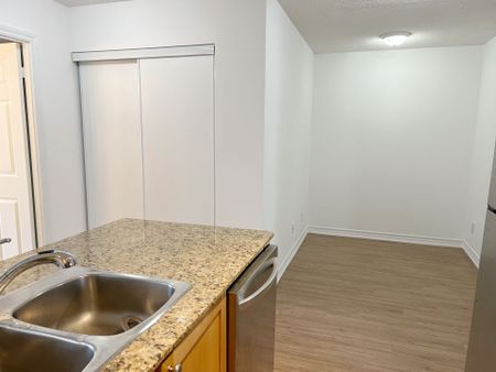 For Lease - 761 Bay Street Unit# 2509, Toronto, Ontario - Photo 2