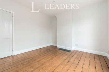 2 bedroom house to rent Bramford Lane, Ipswich, IP1 - Photo 3