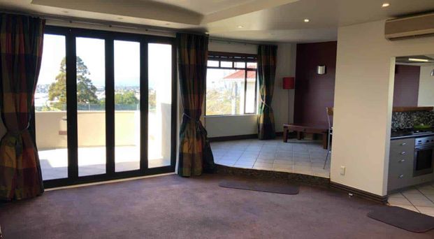 19 Chivalry Road, Glenfield, Auckland - Photo 1