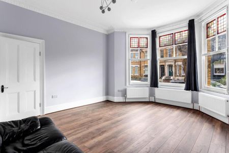 Thistlewaite Road, E5, London - Photo 3