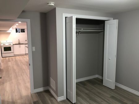 For Lease - 18 Queenston Crescent Unit# Lower, London East, Ontario - Photo 3