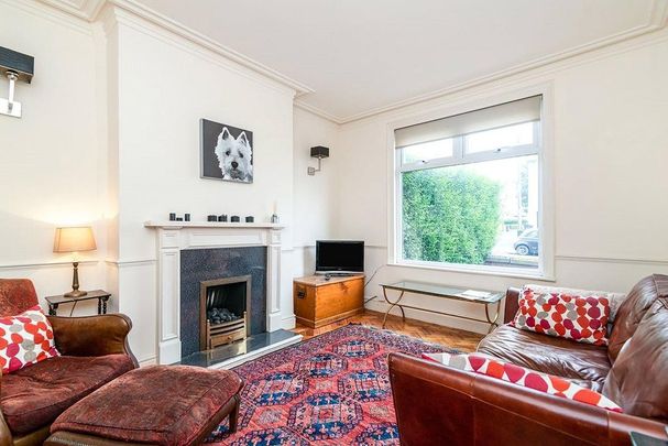 2 bedroom terraced house to rent - Photo 1