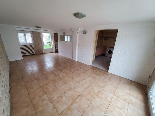 Location Maison 4 pièces 84m² LIVRY GARGAN 93190 - Photo 1