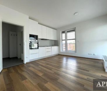 Pronájem bytu 1+kk Otrokovice - třída Spojenců - Photo 2