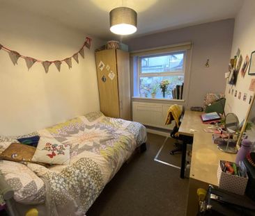 4 bedroom house to rent - Photo 2