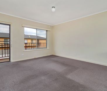 Fantastic 2 Bedroom Unit In Popular Location! - Photo 5