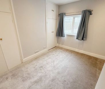 1 Bedroom Flat, Montgomery Street, Hove - Photo 1